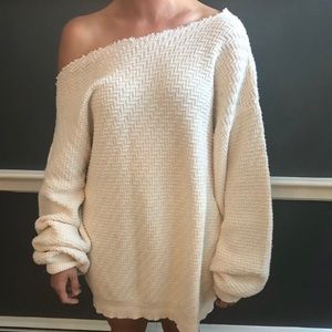 Oversized slouchy sweater!